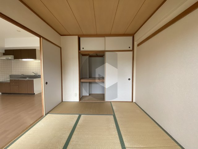 グランドール鴻池の和室