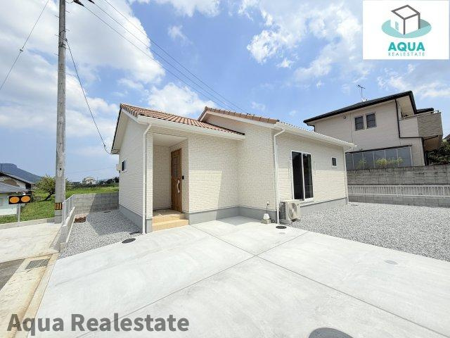 高松市新田町甲の新築一戸建