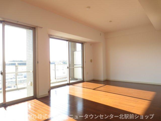 【居間・リビング】