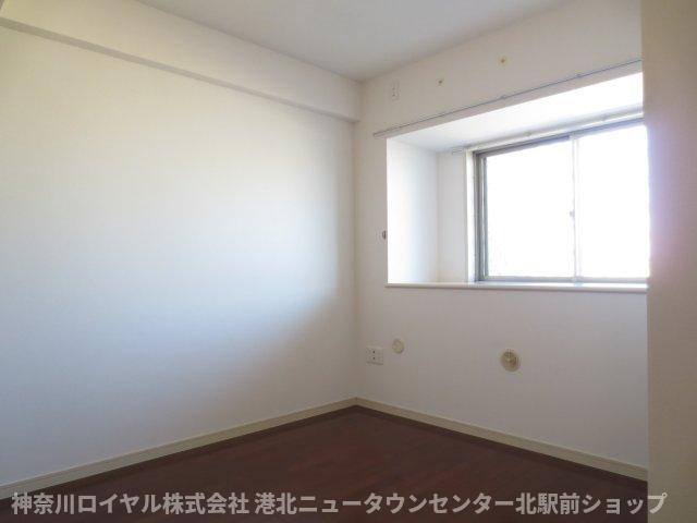 【寝室】