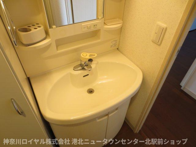 【独立洗面台】