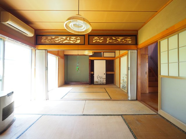  | 大仙市大曲西根字杉矢崎 5DKの車庫付き中古戸建て住宅