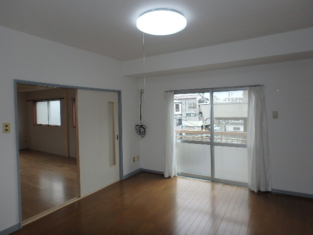 S0744R　中村ハイツの居間・リビング