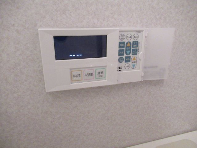 兵庫県公社　宝塚安倉（５）１３号棟の設備|コントローラーです