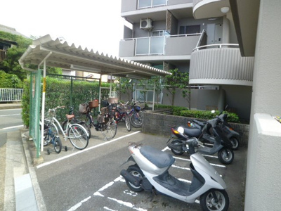 【駐輪場】 | ユニライフ大山崎