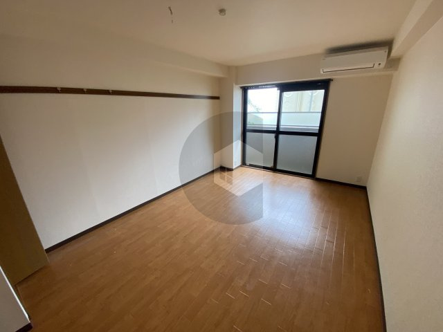 ハイウッズナガタの寝室