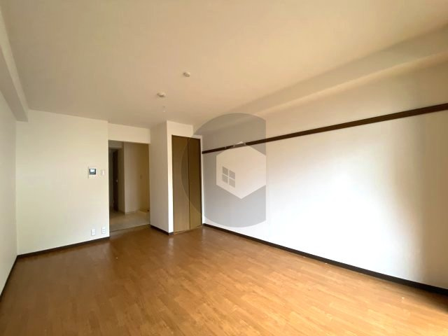 ハイウッズナガタの居間・リビング