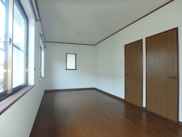 浜ノ茶屋　戸建貸家の洋室