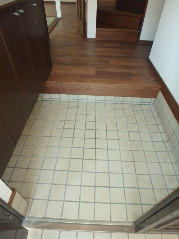 浜ノ茶屋　戸建貸家の玄関