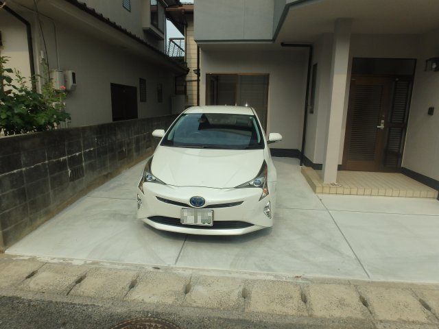 浜ノ茶屋　戸建貸家の駐車場