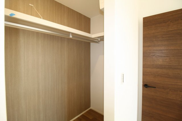 香美市土佐山田町宝町2丁目　Ｂ号棟　新築戸建の収納|2Ｆ　南西の部屋　7.1帖