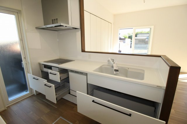 香美市土佐山田町宝町2丁目　Ｂ号棟　新築戸建のキッチン