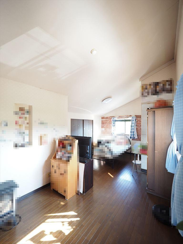 高知市瀬戸南町2丁目　店舗付き・中古戸建ての洋室