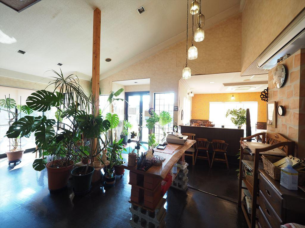 高知市瀬戸南町2丁目　店舗付き・中古戸建ての内装|１F:レストラン