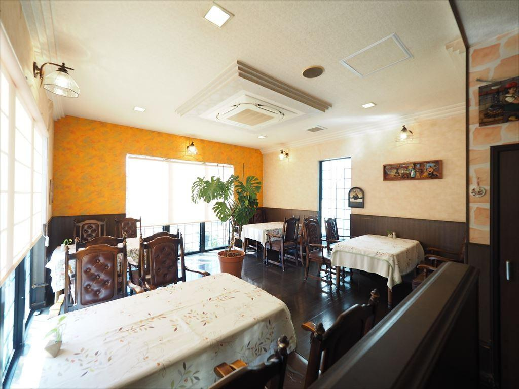 高知市瀬戸南町2丁目　店舗付き・中古戸建ての内装|１F:レストラン