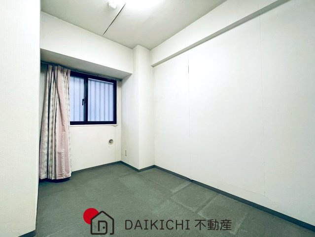 【洋室】 | ライオンズガーデン久喜参番館