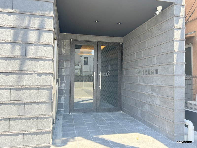 Serie東淀川　仲介手数料無料のエントランス