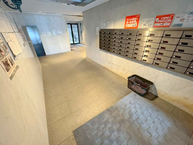 第3丸重グランドハイツのロビー