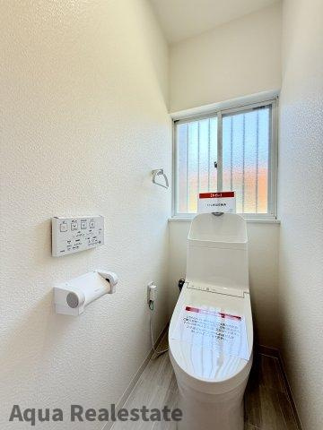 高松市国分寺町新名　リノベ住宅のトイレ