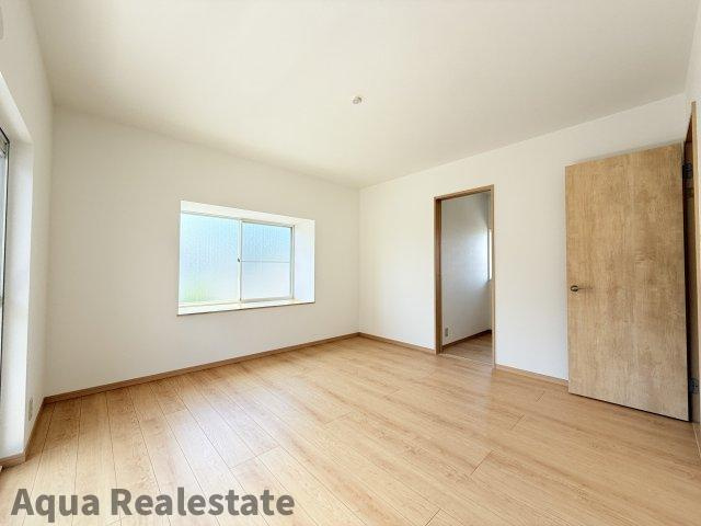 高松市国分寺町新名　リノベ住宅の寝室