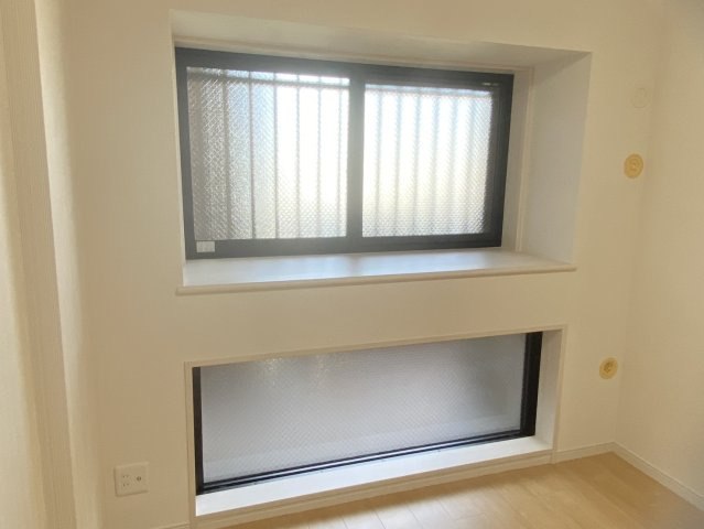 キャッスル峰壱番館の洋室