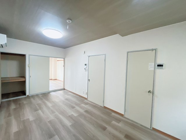 アメニティー春日井の居間・リビング