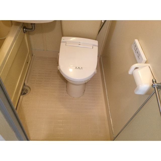 ボートハウスのトイレ