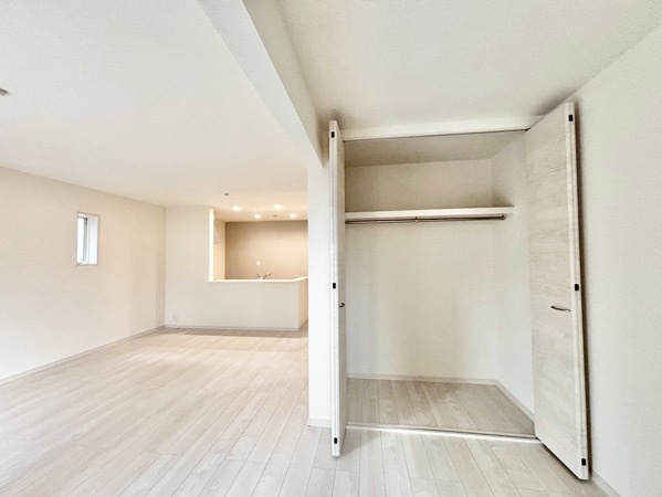 リーブルガーデン豊田市美里　全3棟　新築戸建の居間・リビング