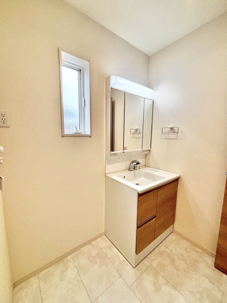 リーブルガーデン豊田市美里　全3棟　新築戸建の独立洗面台