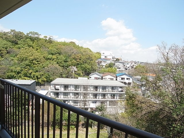 サンコート萩乃台の展望|バルコニーからの眺望良好です