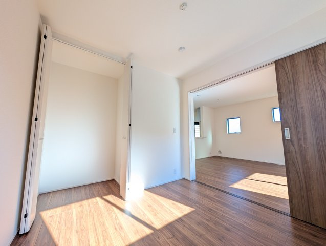 【洋室】 | リーブルガーデン.S渋川市行幸田ー②