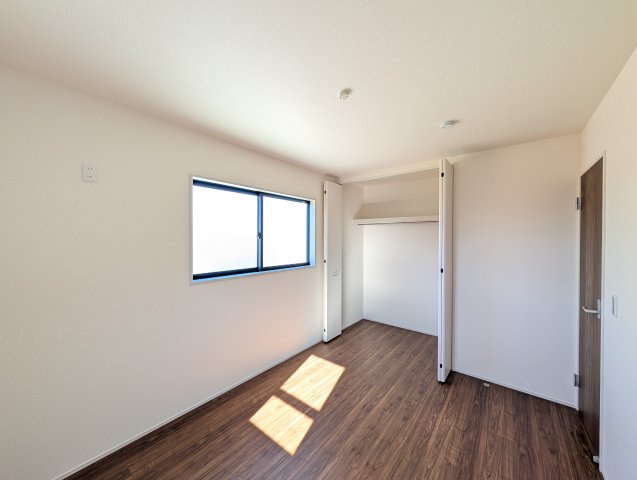 【洋室】 | リーブルガーデン.S渋川市行幸田ー②