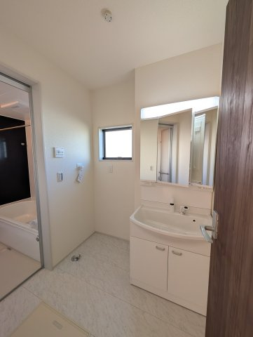 【独立洗面台】 | リーブルガーデン.S渋川市行幸田ー②