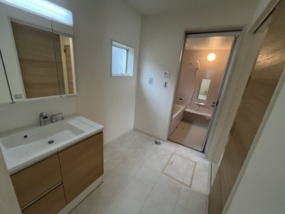 【独立洗面台】 | 【20万円ｷｬｯｼｭﾊﾞｯｸ対象物件】リーブルガーデン田原本町保津第2 全3棟 3号棟