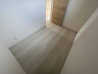 【洋室】 | 【20万円ｷｬｯｼｭﾊﾞｯｸ対象物件】リーブルガーデン田原本町保津第2 全3棟 3号棟 | ストレージルーム
