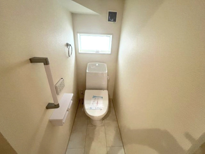 【トイレ】 | 【20万円ｷｬｯｼｭﾊﾞｯｸ対象物件】リーブルガーデン田原本町保津第2 全3棟 3号棟
