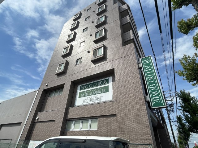 グランルーツ高坂(P3台込。追加にて4台契約可)の外観