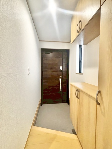 ハートフルタウン豊田市明和町3期　全3棟　新築戸建の玄関