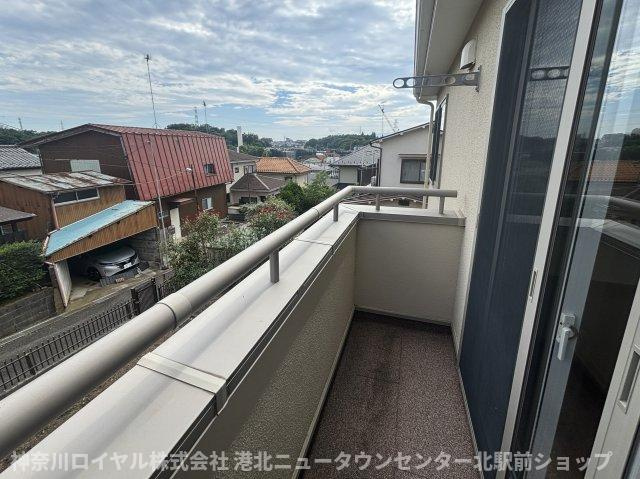 【バルコニー】