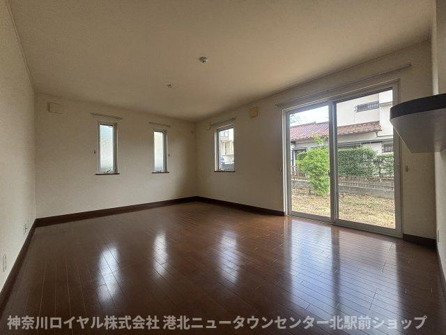 【居間・リビング】
