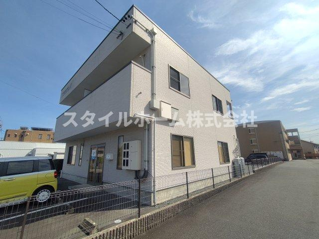 プラチナムⅡの外観