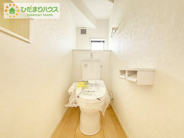 那珂市瓜連第12　新築戸建のトイレ|トイレは1F、2F共に完備！取り合いになることがありませんね(^^)/