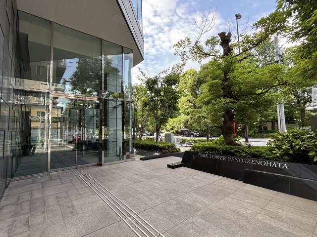 パークタワー上野池之端の周辺