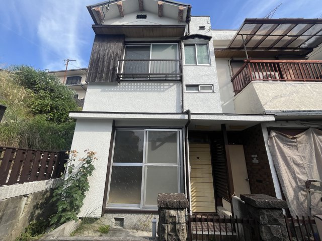 半田5丁目テラスハウスの外観