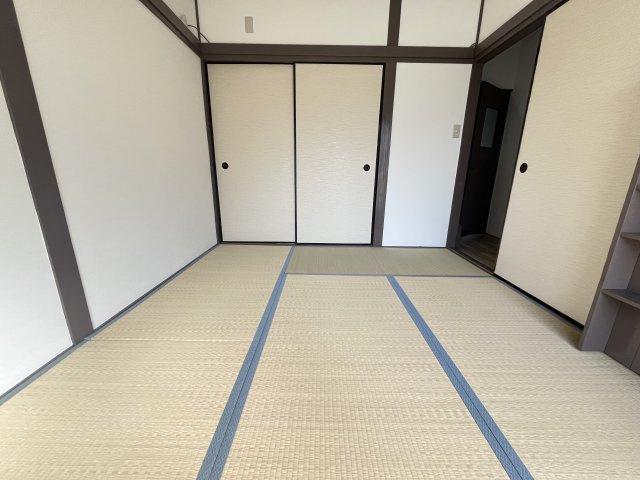 半田5丁目テラスハウスの和室