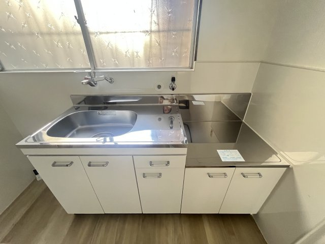半田5丁目テラスハウスのキッチン