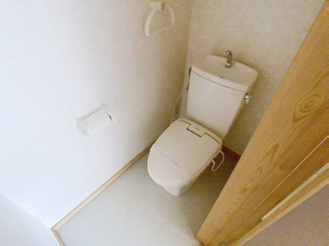 メゾンドセイサムズのトイレ