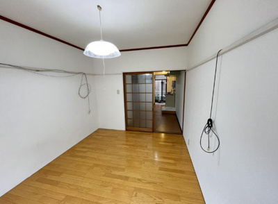 【居間・リビング】 | 穂波ハイツ