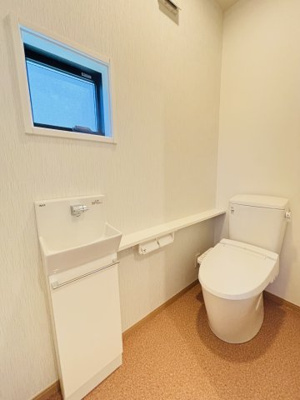 【トイレ】 | 広島市佐伯区八幡東４丁目　新築一戸建て