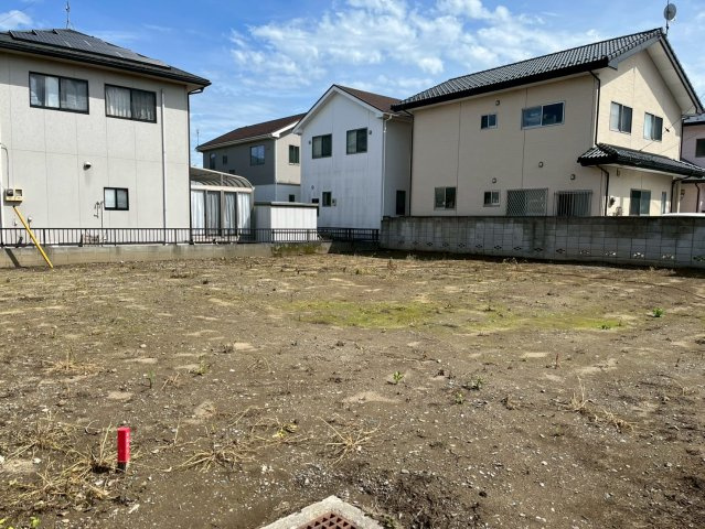 -三丁目不動産-本庄市小島南　売地の外観